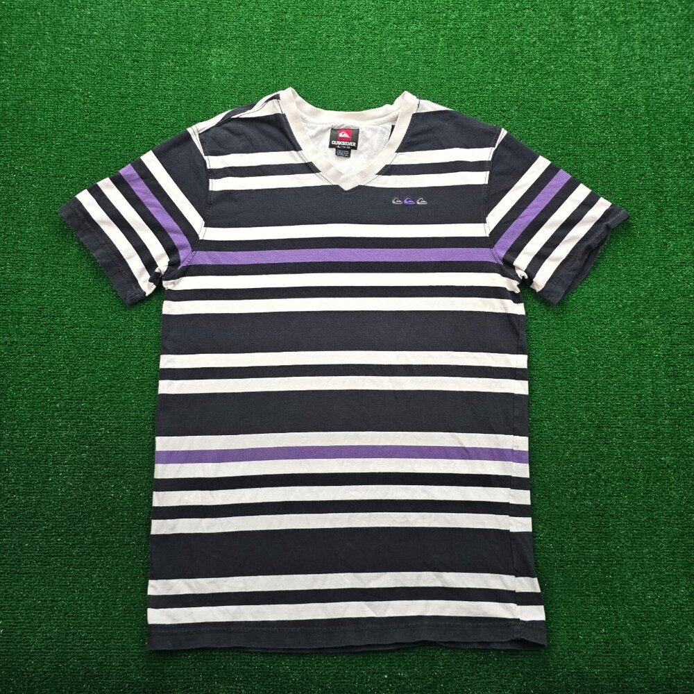 Quiksilver Tshirt Mens XL‎ Black White Striped V-Neck Pullover Outdoors Surf